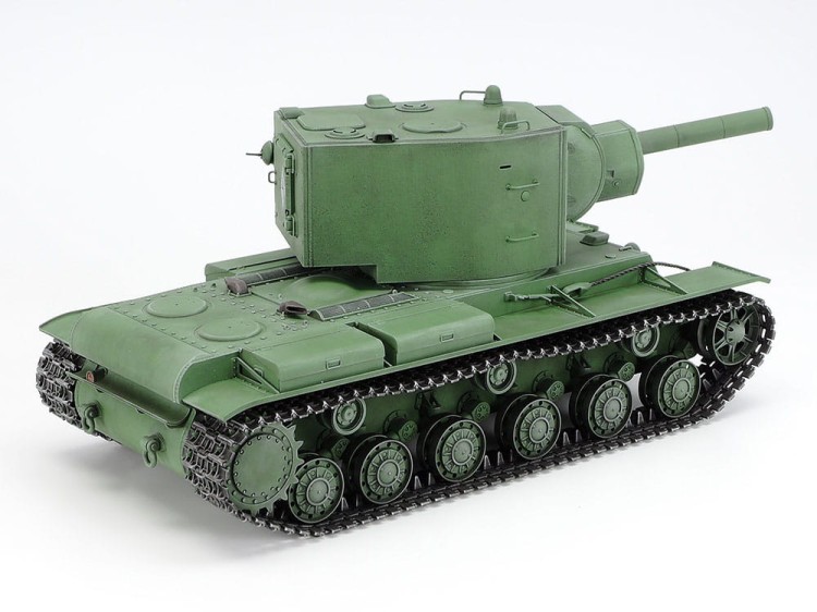 Tamiya 1/35 Russian Heavy Tank KV-2