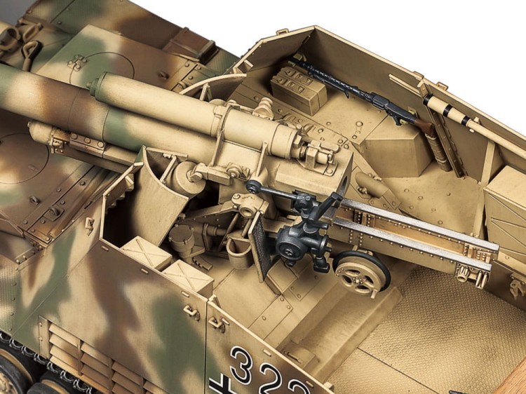 Tamiya 35367 | Late Production Hummel