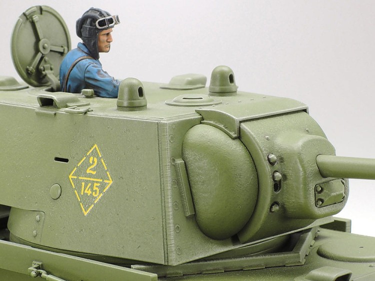 Tamiya 1/35  KV-1 Model 1941 Early Production